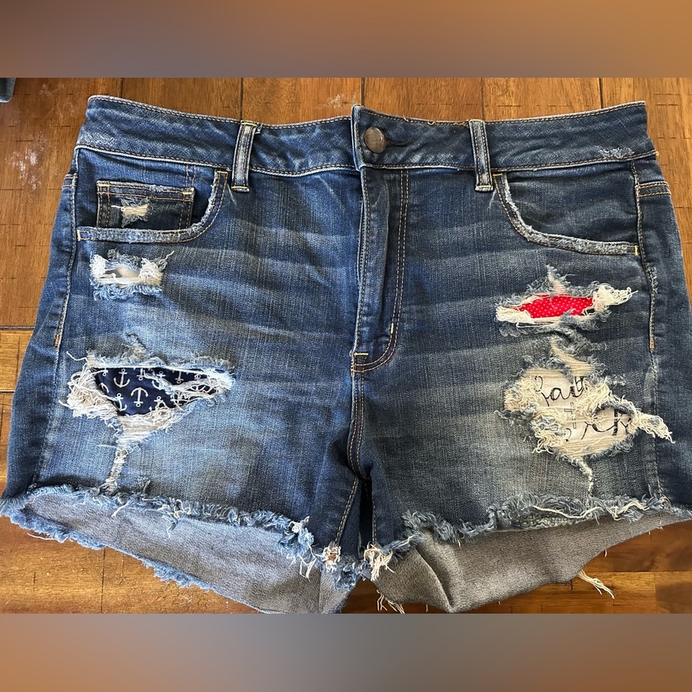 American Eagle distressed Jean Shorts